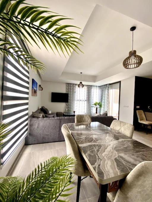 Luxurious Golf & Sea View Beach Apartment With Pool Access - Tamourrit, Taghazout Bay Экстерьер фото
